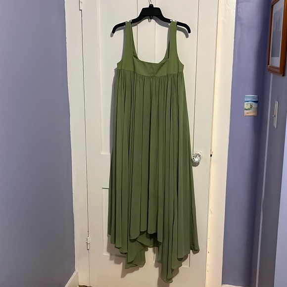 Bibhu green chiffon dress size 10 - Picture 1 of 6